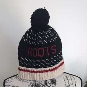 Roots Black and Cream Knit Beanie with Red Accents